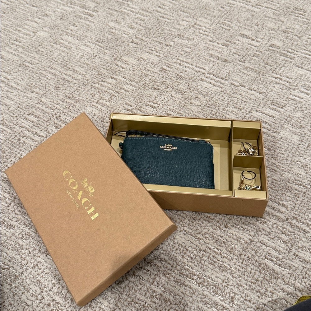 Coach Forest Green Wristlet and Charm Set